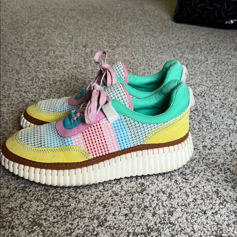 Chelsea and Violet Women’s Sneakers